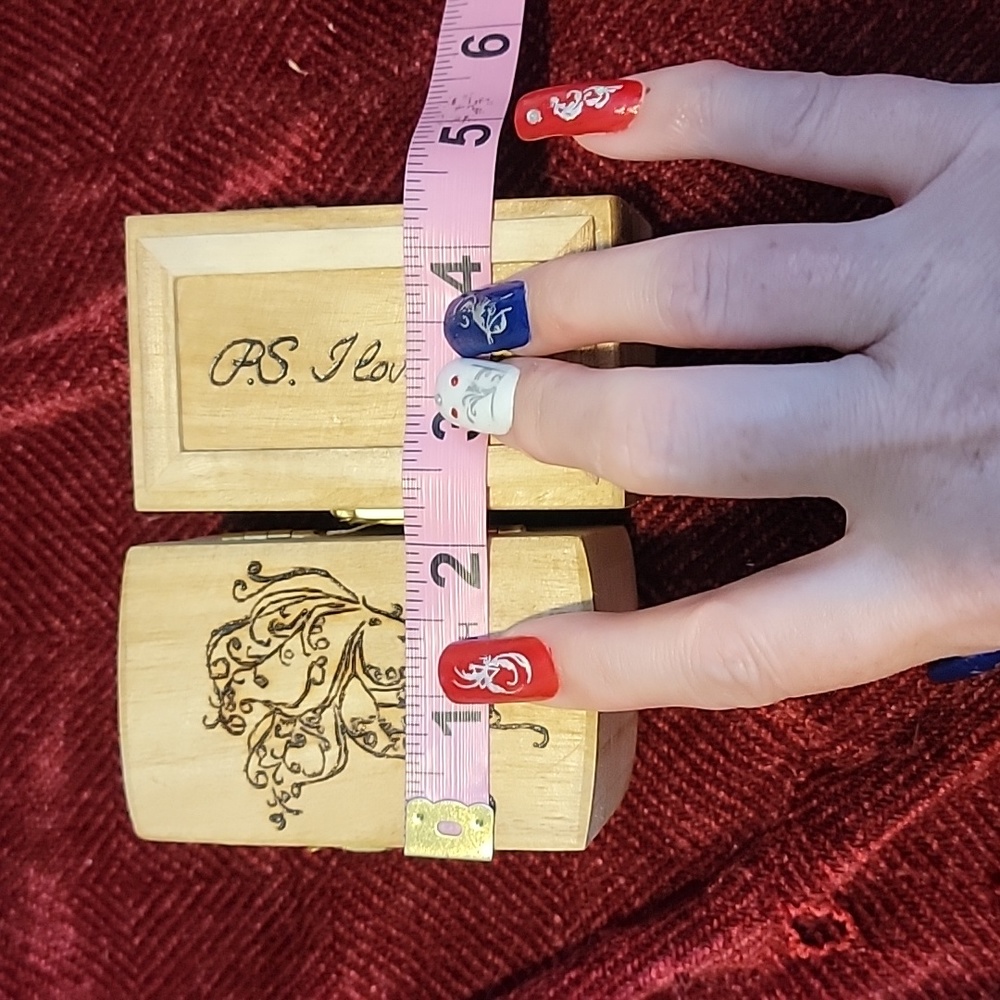 Pyrography trinket boxes - Picture 7 of 11